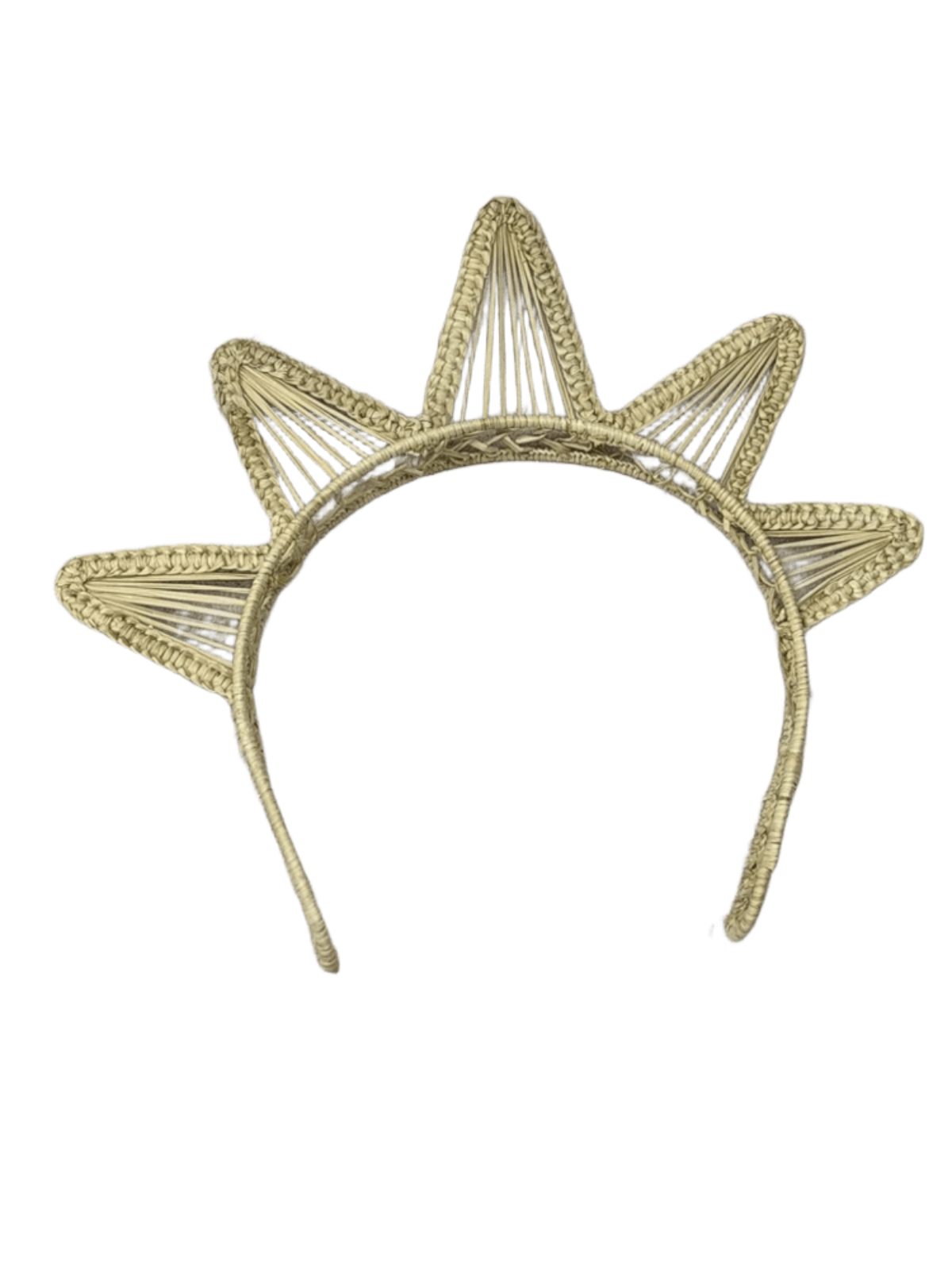Diadema elaborado en palma de iraca con figuras en la parte superior