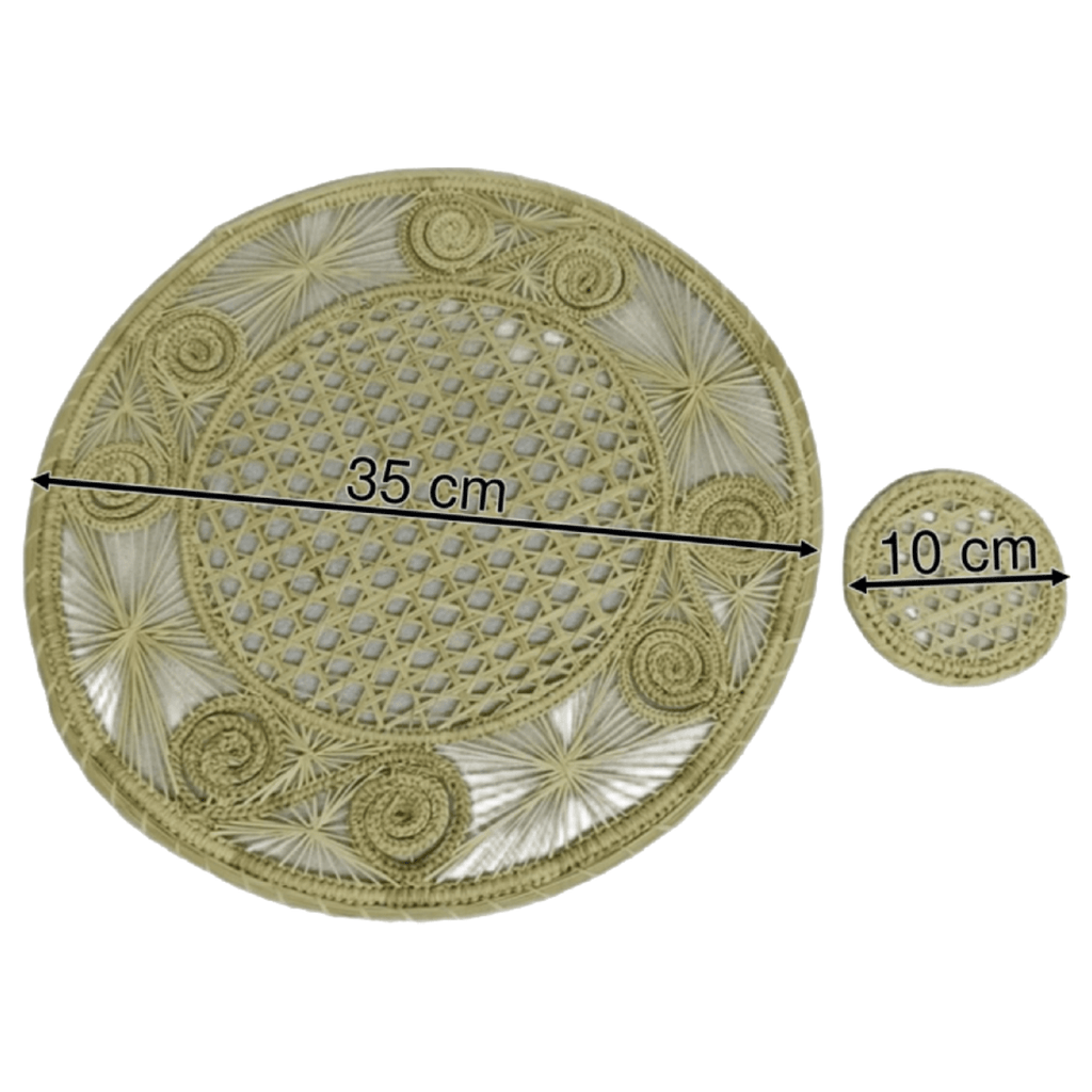 Individual con portavaso elaboradol en palma de iraca color beige
