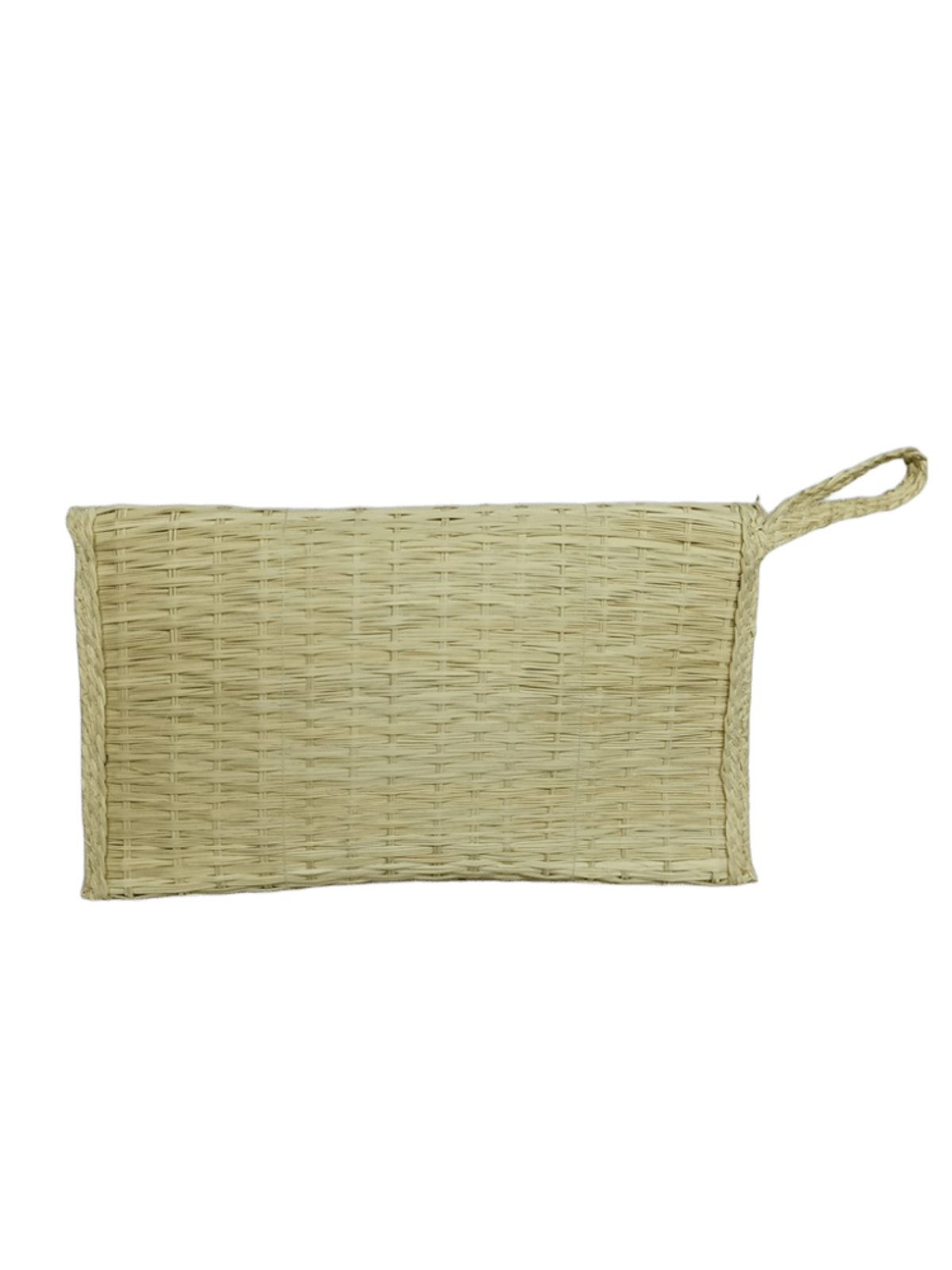 Sobre de espalda elaborado en palma de iraca con tejido tipo estera color beige
