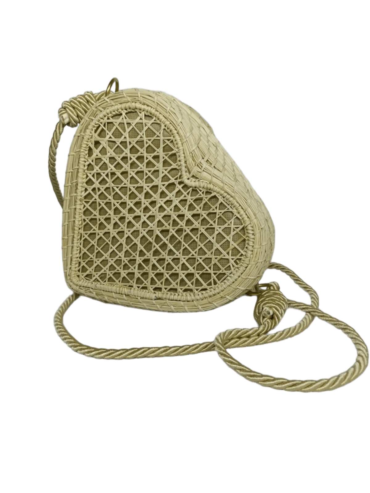 Bolso yoyo de espaldas elaborado en palma de iraca en forma de corazón color beige con lazo beige