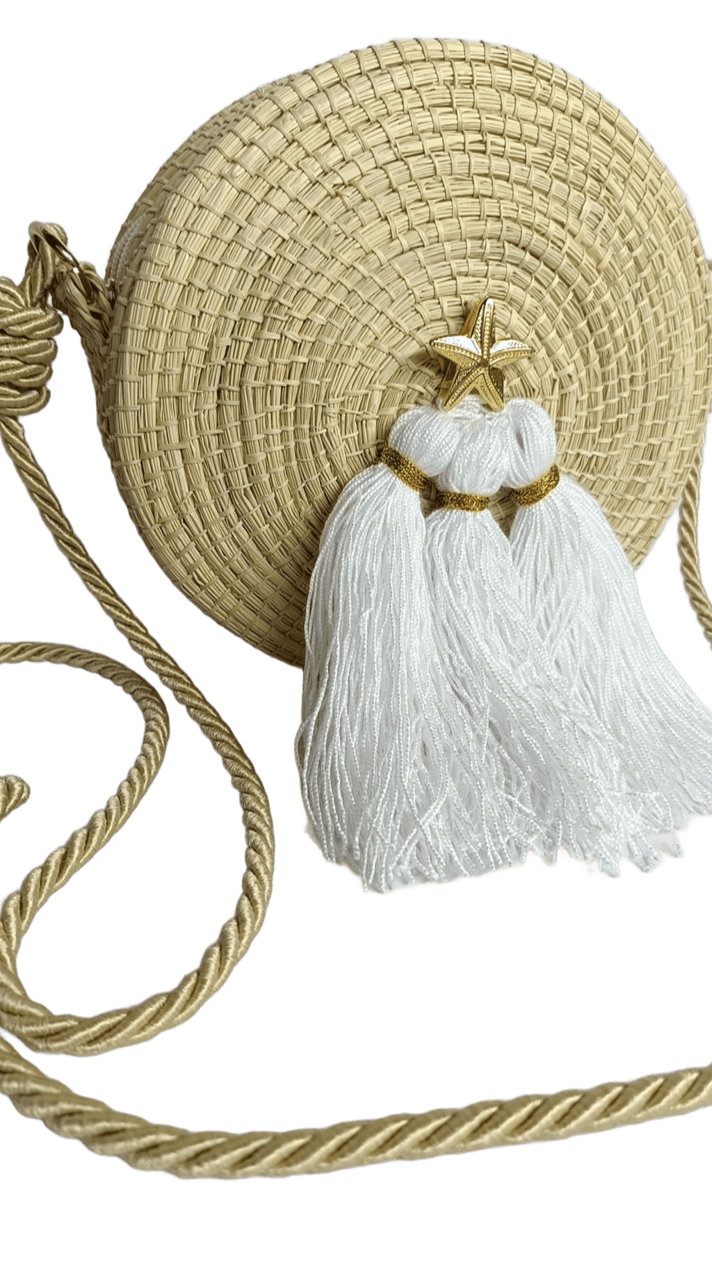 Bolso yoyo redondo en palma de iraca liso con herraje, borlas color blanco y lazo color blanco